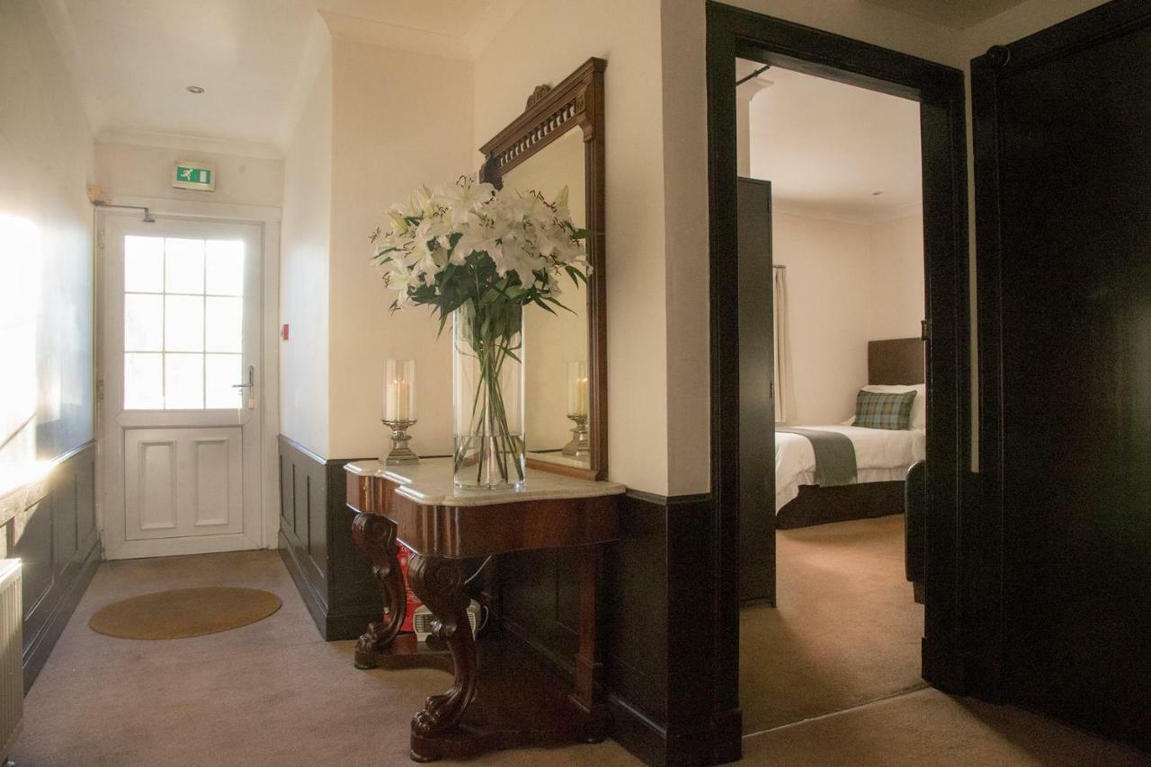 Aaron Glen Guest House Loanhead Экстерьер фото